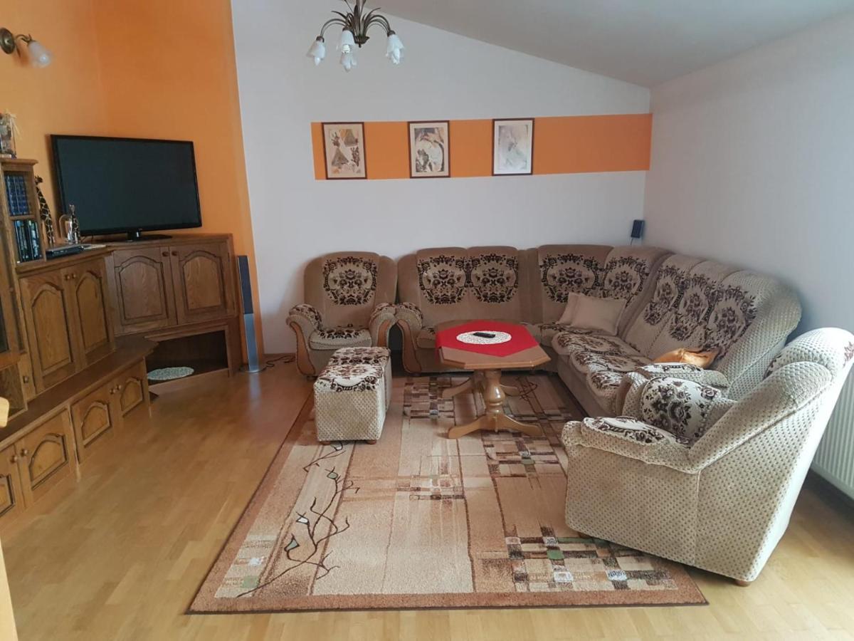 Apartman Jantolak Zuberzec Zewnętrze zdjęcie